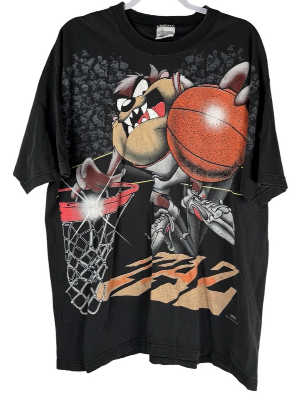 Looney Tunes Vintage 1995 Taz Tasmanian Devil Basketball Graphic Tee Men’s XL